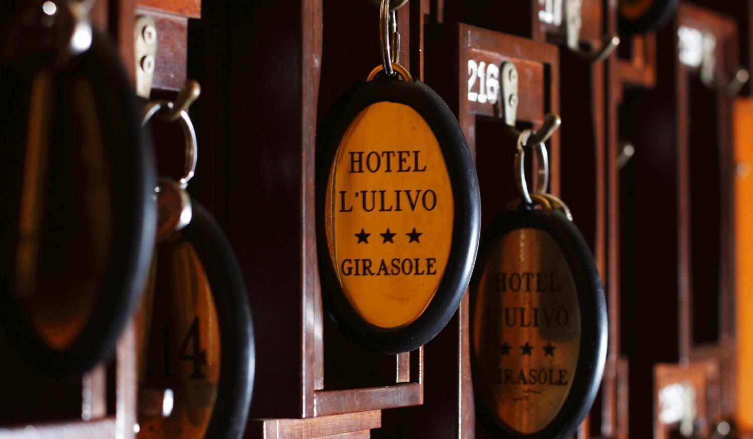 Hotel L'Ulivo Girasole Extérieur photo